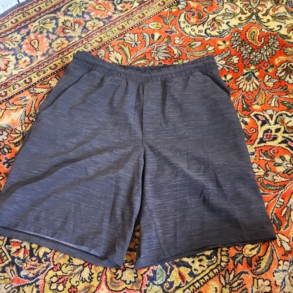 Lululemon Men's Shorts With Liner S - Picture 1 of 11